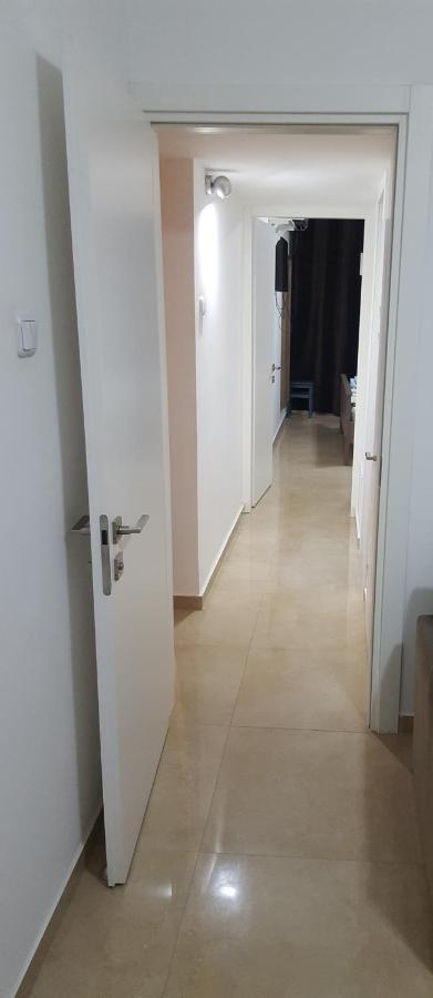 Room Near Sheba Medical Center, And Bar Ilan, And Tlv Airport Qiryat Ono Εξωτερικό φωτογραφία